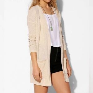 BDG Urban Outfitters Long Cream Knit “London”Cardigan w/Pockets (XS)